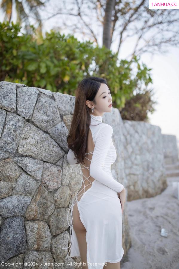 唐安琪  [XiuRen]高清写真图 2024.02.19 No.8110 唐安琪 沙滩美腿第3张图片